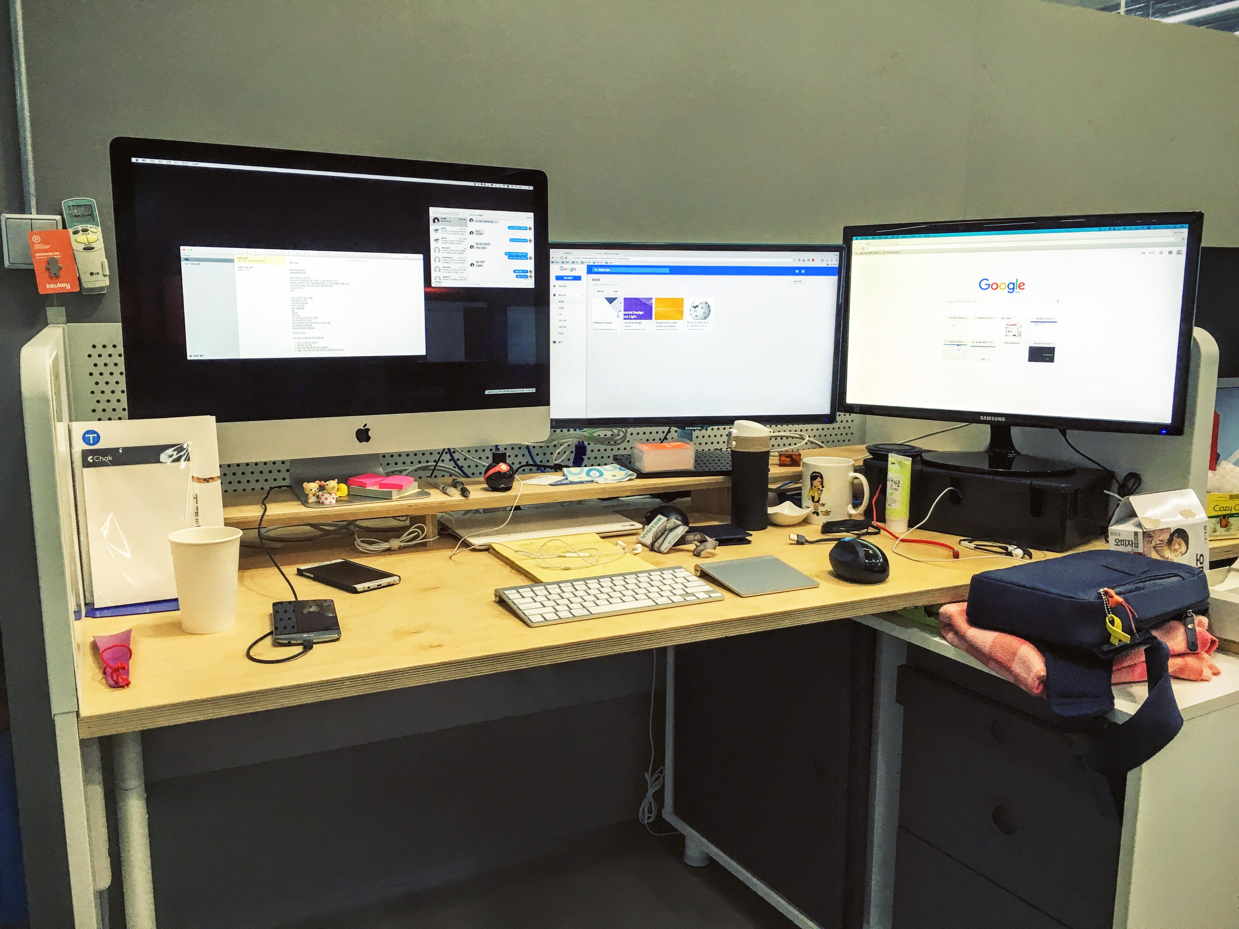 지금까지의 책상 사진들